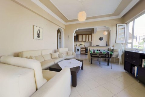 Продажа квартиры  в Махмутларе, Анталье, Турция 3 комн., 85м2, №208068 – фото 1