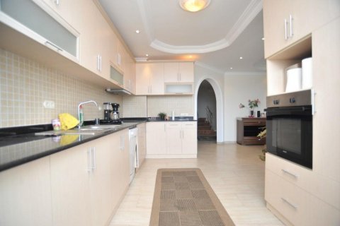 Penthouse for sale  in Cikcilli, Antalya, Turkey, 250m2, No. 208070 – photo 17