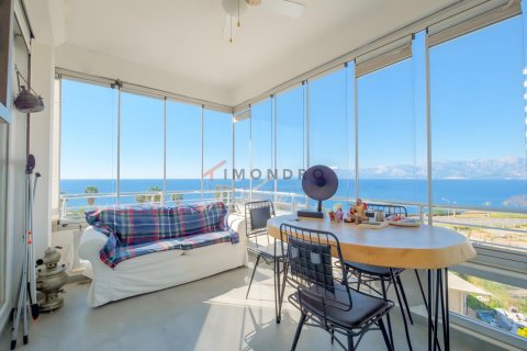 Продажа квартиры  в Анталье, Турция 3+1, 180м2, №210263 – фото 1