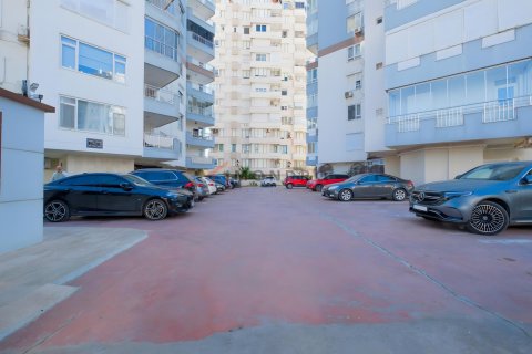 Продажа квартиры  в Анталье, Турция 3+1, 180м2, №210263 – фото 23