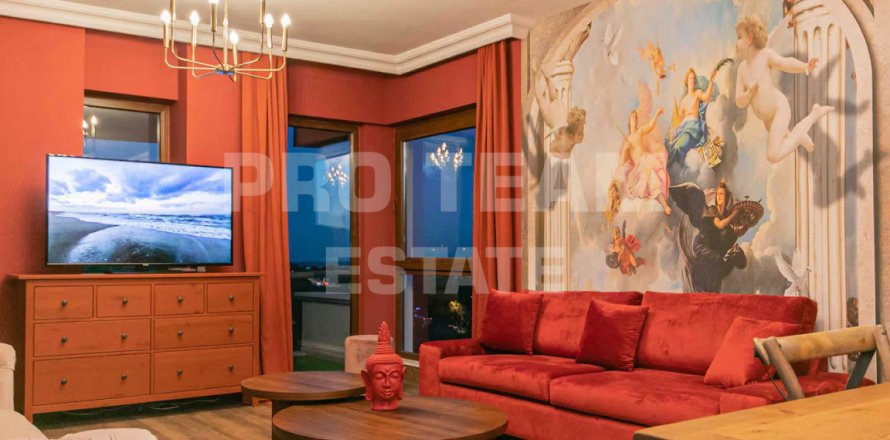 Apartment  in Lara, Antalya, Turkey No. 210262