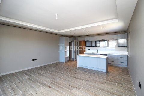 3+1 Lägenhet  i Gemlik, Bursa, Turkiet Nr. 206828 - 12