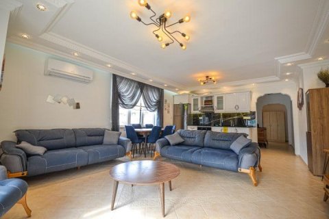 آپارتمان در  Mahmutlar ، ترکیه 130 متر مربع.  شماره 209256 - 8