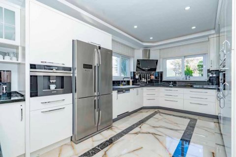 Продажа виллы  в Аланье, Анталье, Турция 4 комн., 400м2, №208482 – фото 20