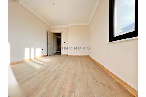 Apartment for sale in Beylikduezue, Istanbul, Turkey, 5 bedrooms, 267m2, No. 192841 – photo 16