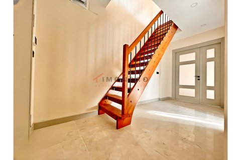 Apartment for sale in Beylikduezue, Istanbul, Turkey, 5 bedrooms, 267m2, No. 192841 – photo 11