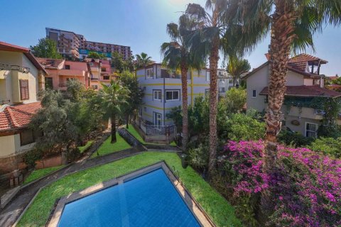 آپارتمان در  Kestel ، ترکیه 230 متر مربع.  شماره 208258 - 2