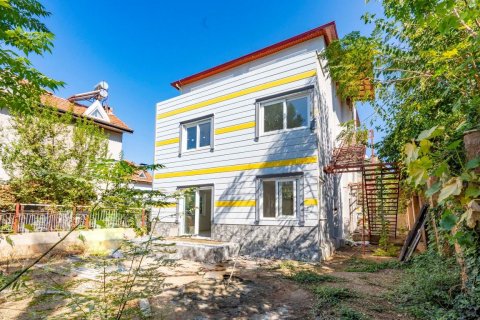 آپارتمان در  Kestel ، ترکیه 230 متر مربع.  شماره 208258 - 4