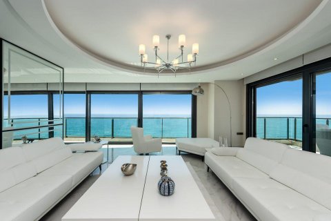 Lägenhet  i Mahmutlar, Antalya, Turkiet Nr. 208433 - 2