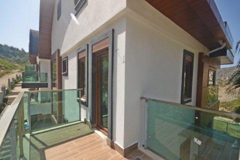 Продажа виллы  в Бекташе, Аланье, Анталье, Турция 7 комн., 367м2, №209352 – фото 23