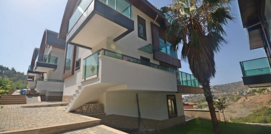 Вилла  7-х ком. в Бекташе, Аланья, Анталья, Турция №209352