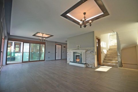 Продажа виллы  в Бекташе, Аланье, Анталье, Турция 7 комн., 367м2, №209352 – фото 7