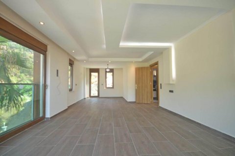 Продажа виллы  в Бекташе, Аланье, Анталье, Турция 7 комн., 367м2, №209352 – фото 21