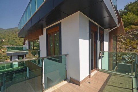 Продажа виллы  в Бекташе, Аланье, Анталье, Турция 7 комн., 367м2, №209352 – фото 4