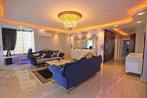 Lejlighed  i Mahmutlar, Antalya, Tyrkiet Nr. 208640 - 2
