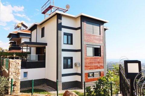 Продажа виллы  в Кестеле, Анталье, Турция 6 комн., 321м2, №209528 – фото 3