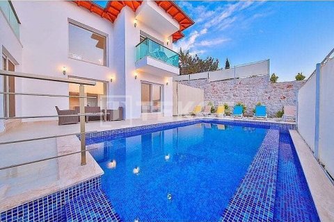 Продажа виллы  в Каше, Анталье, Турция 3+1, 130м2, №193645 – фото 1