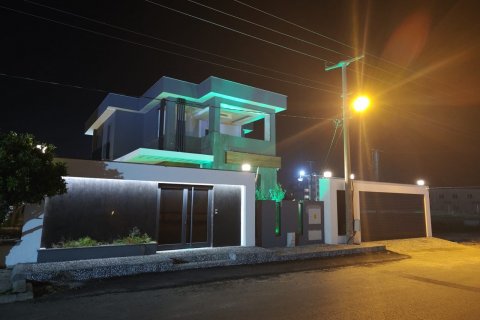 Продажа виллы в Анталье, Турция 5 комн., 400м2, №188692 – фото 5