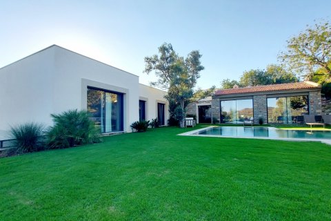 Продажа виллы  в Бодруме, Мугле, Турция 3+1, 650м2, №210287 – фото 1