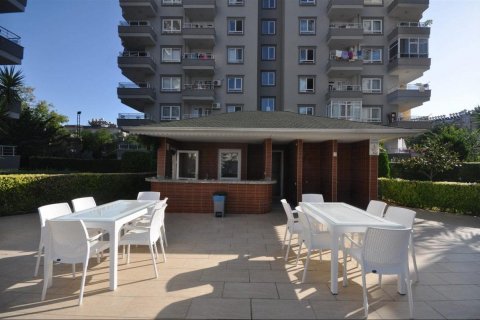 Lägenhet  i Tosmur, Alanya, Antalya, Turkiet Nr. 209329 - 2