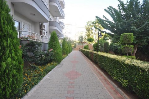 Lägenhet  i Tosmur, Alanya, Antalya, Turkiet Nr. 209329 - 3