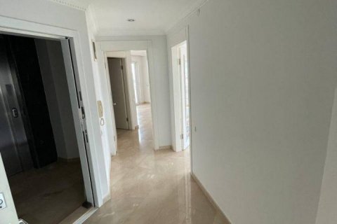 آپارتمان در  Cikcilli ، ترکیه 115 متر مربع.  شماره 208157 - 17