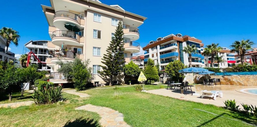 Квартира  3-х ком. в Оба, Анталья, Турция №208155