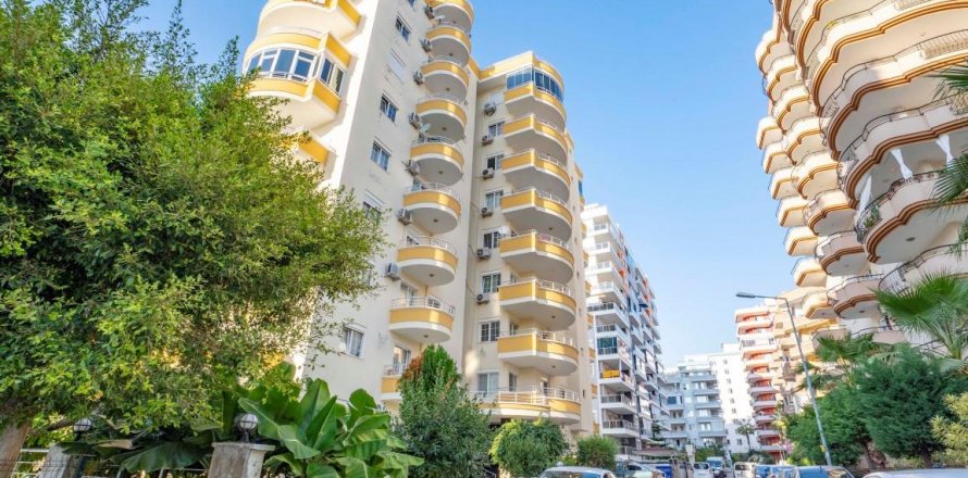 آپارتمان در Mahmutlar ، ترکیه 135 متر مربع. شماره 208703