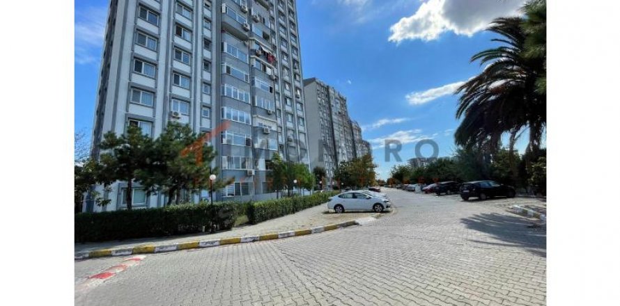 Daire 3+1 Zeytinburnu, İstanbul, Türkiye №192907