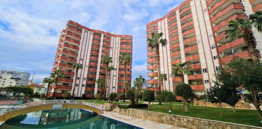 Apartment  in Mahmutlar, Antalya, Turkey No. 208837