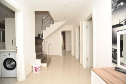 آپارتمان در  Kestel ، ترکیه 120 متر مربع.  شماره 208836 - 13