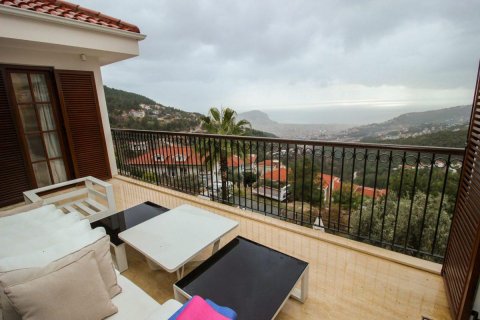 Продажа виллы  в Тепе, Аланье, Анталье, Турция 7 комн., 390м2, №208677 – фото 10