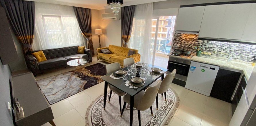 Квартира  3-х ком. в Махмутларе, Анталья, Турция №208389