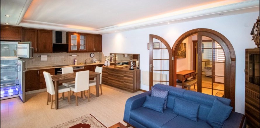 آپارتمان در Mahmutlar ، ترکیه 120 متر مربع. شماره 208110