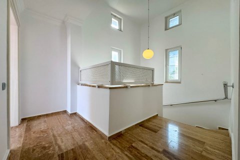 Продажа квартиры  в Аланье, Анталье, Турция 4 комн., 200м2, №193723 – фото 12