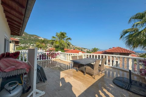 Продажа квартиры  в Аланье, Анталье, Турция 4 комн., 200м2, №193723 – фото 19