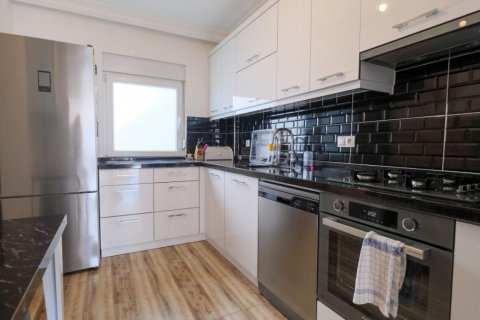 آپارتمان در  Avsallar ، ترکیه 170 متر مربع.  شماره 208124 - 9