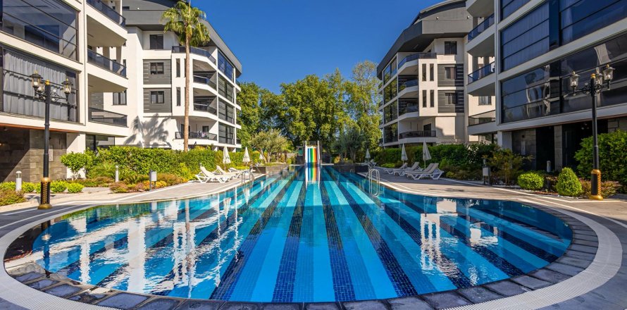 Квартира  2-х ком. в Оба, Анталья, Турция №193713