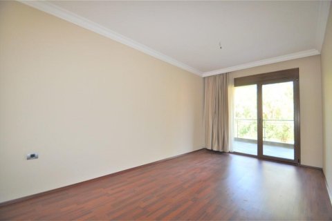 Продажа квартиры  в Оба, Анталье, Турция 4 комн., 134м2, №208415 – фото 16