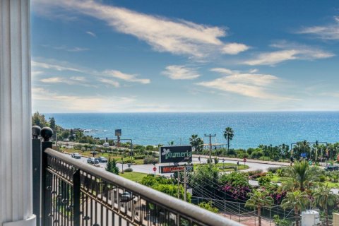 Продажа квартиры  в Аланье, Анталье, Турция 4 комн., 200м2, №209992 – фото 17