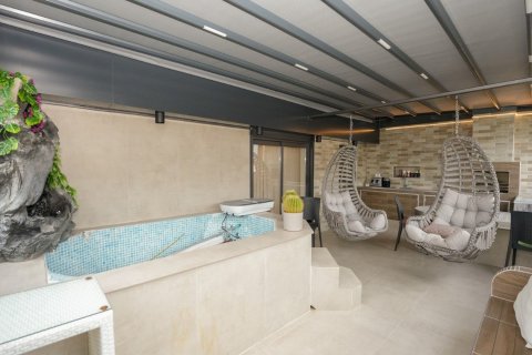 Продажа квартиры  в Коньяалты, Анталье, Турция 4+1, 180м2, №193772 – фото 30