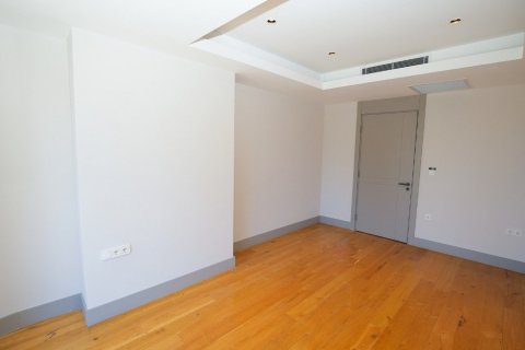 Продажа квартиры  в Коньяалты, Анталье, Турция 3+1, 217м2, №193744 – фото 19