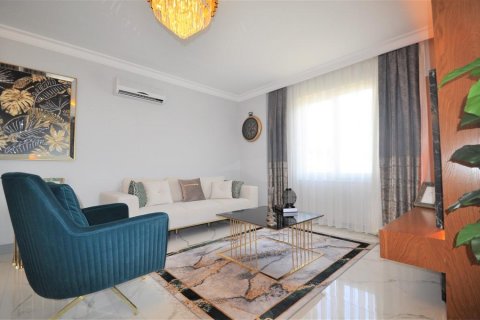 Lägenhet i Tosmur, Alanya, Antalya, Turkiet Nr. 209432 - 3