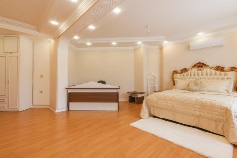 پنت هاس در  Alanya ، ترکیه 300 متر مربع.  شماره 208006 - 8