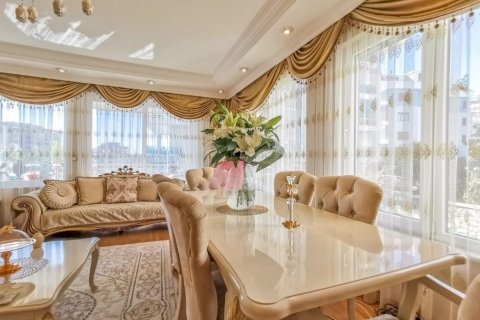 پنت هاس در  Alanya ، ترکیه 300 متر مربع.  شماره 208006 - 4