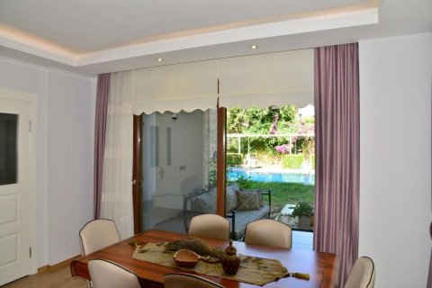 آپارتمان در  Oba ، ترکیه 280 متر مربع.  شماره 208443 - 11