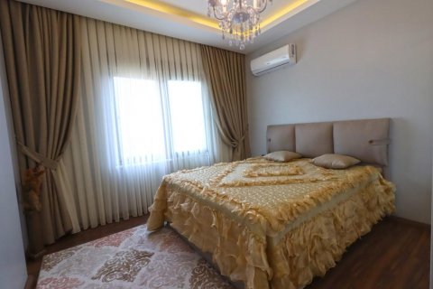 آپارتمان در  Kestel ، ترکیه 150 متر مربع.  شماره 208441 - 16