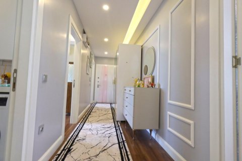 آپارتمان در  Kestel ، ترکیه 150 متر مربع.  شماره 208441 - 7