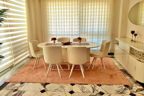 Продажа виллы  в Аланье, Анталье, Турция 4 комн., 230м2, №208440 – фото 17