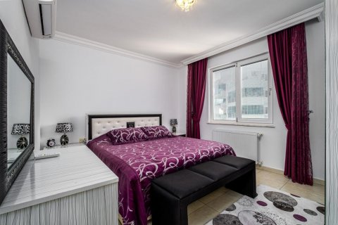 Lägenhet  i Tosmur, Alanya, Antalya, Turkiet Nr. 207328 - 29